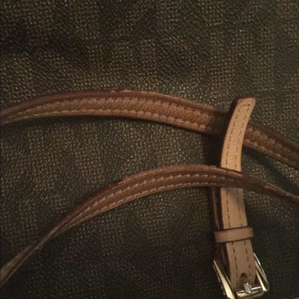 Handbag - Picture 3 of 8